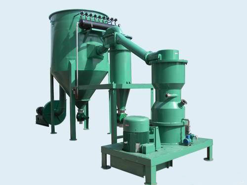 如何正確操作超細(xì)粉碎機(jī)？